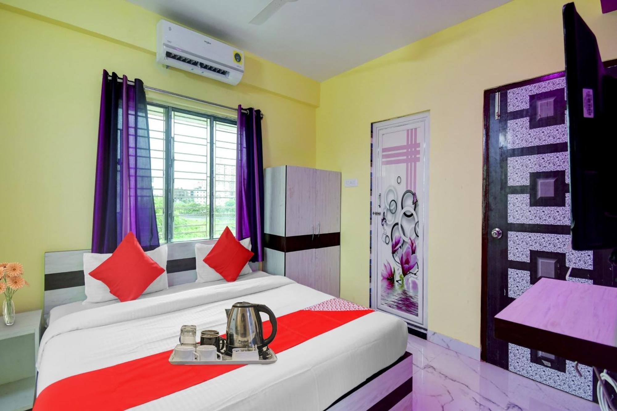 Super Hotel O 4 Friends Kolkata Exterior photo